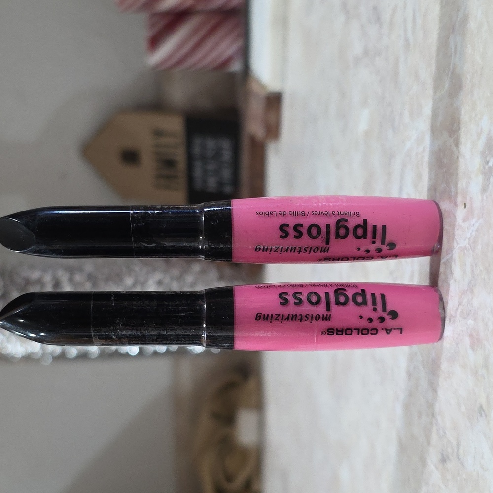 2-pk Moisturizing lip gloss pink L.A.COLORS Paradise Pink